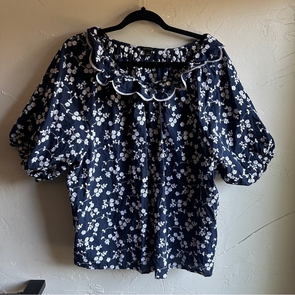 Ann Taylor Navy & White Embroidered Short Puff Sleeve Top Cottagecore Sz XXL - Picture 3 of 12